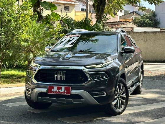 FIAT TORO 2.0 16V TURBO DIESEL RANCH 4WD AT9 FIAT TORO 2.0 16V TURBO DIESEL RANCH 4WD AT9